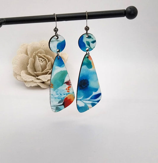 Boucles d'oreille motif floral aquarelle en bois imprimé