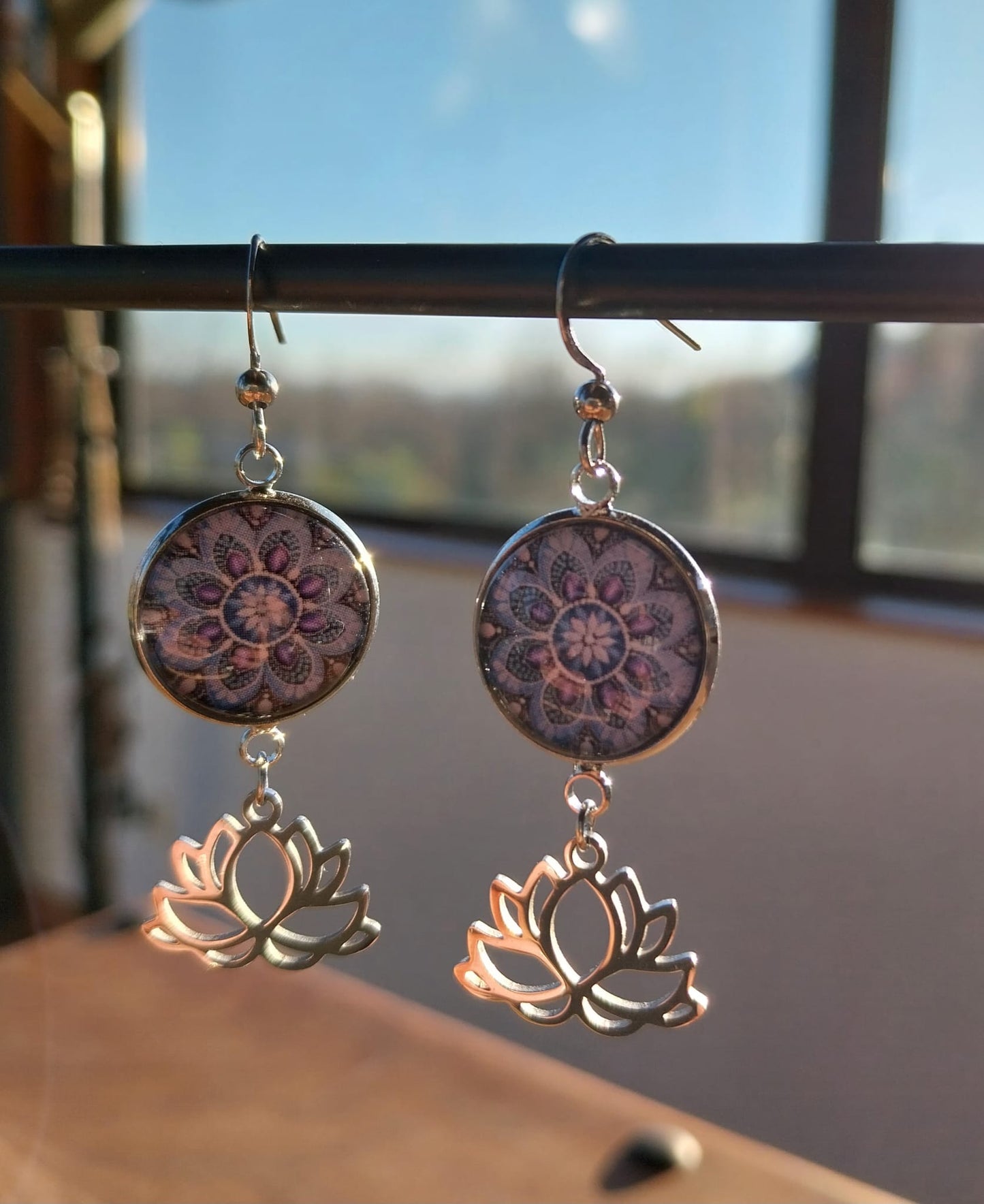 Boucles d'oreilles cabochon mandala fleur de lotus