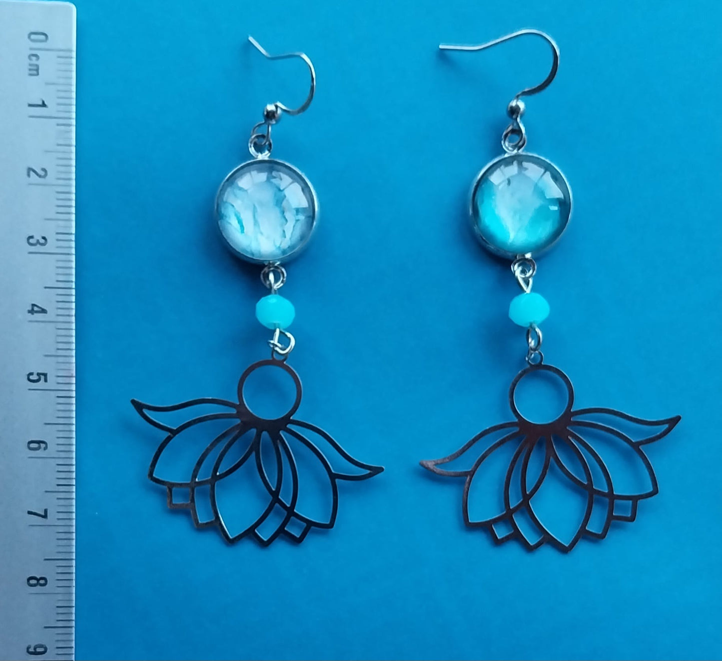 Boucles d'oreille fleur de lotus couleur turquoise