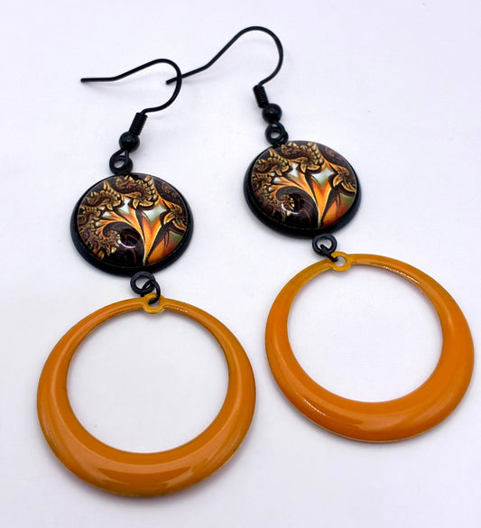 Boucles d’oreilles motif psychédélique. Orangé.